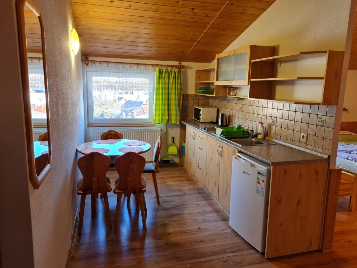Penzion Mala Fatra U Durka Žilina Buitenkant foto